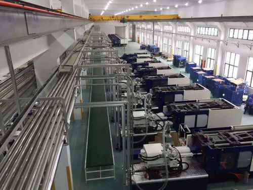 統(tǒng)益機械 專注塑料周邊機械的研發(fā)、生產(chǎn)與銷售